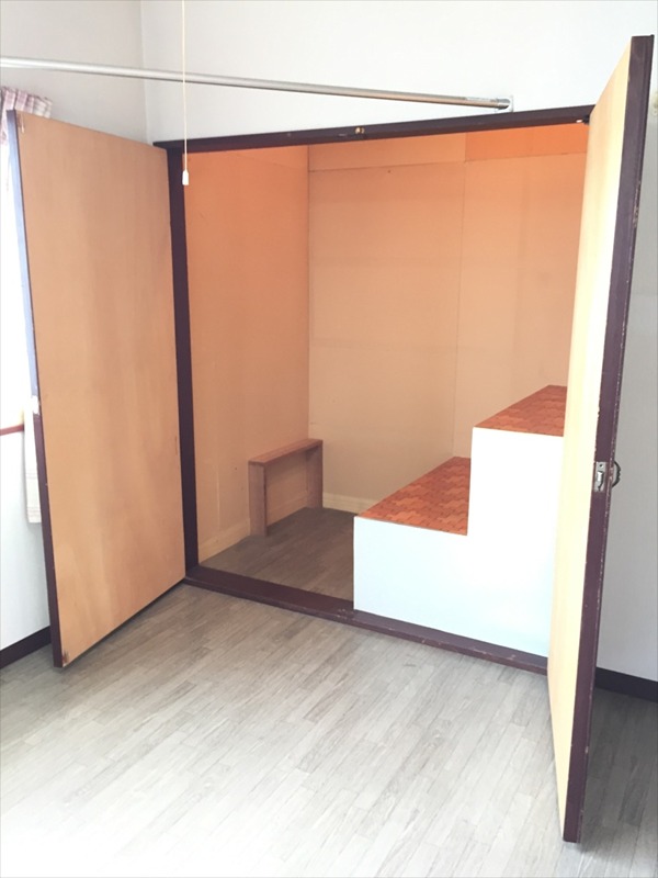 富田町朝田店舗 収納