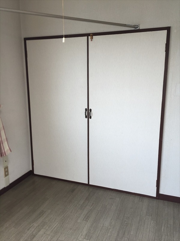 富田町朝田店舗 収納