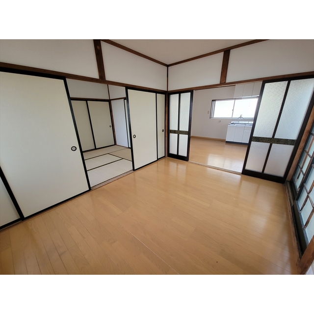城東マルゼン住宅 リビング