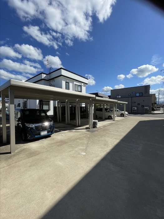 ディアコートプラスアール　Ａ 駐車場