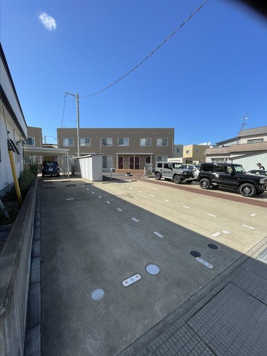 ディアコートプラスアール　Ａ 駐車場