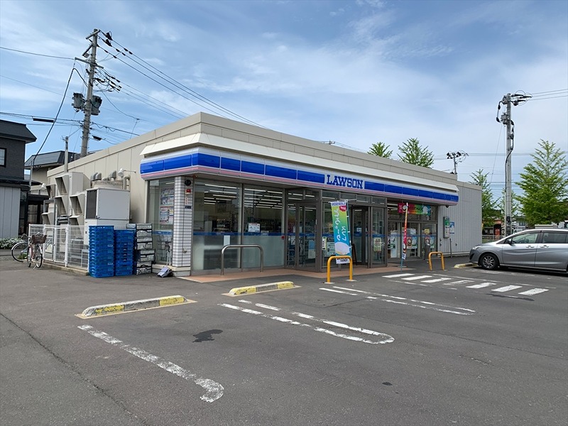 ディアコートプラスアール　Ａ コンビニ