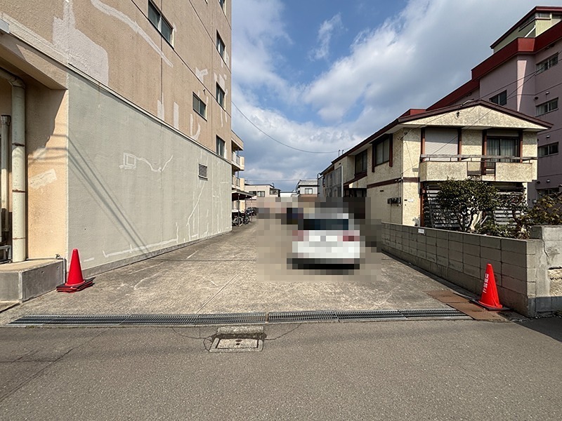 第二中央マンション 駐車場