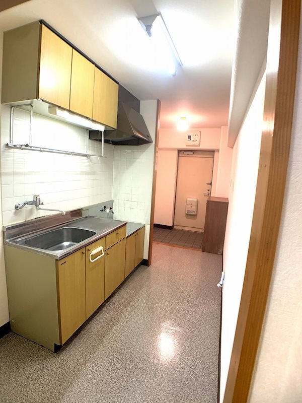 ザ・マンション紺屋町Ｃ キッチン