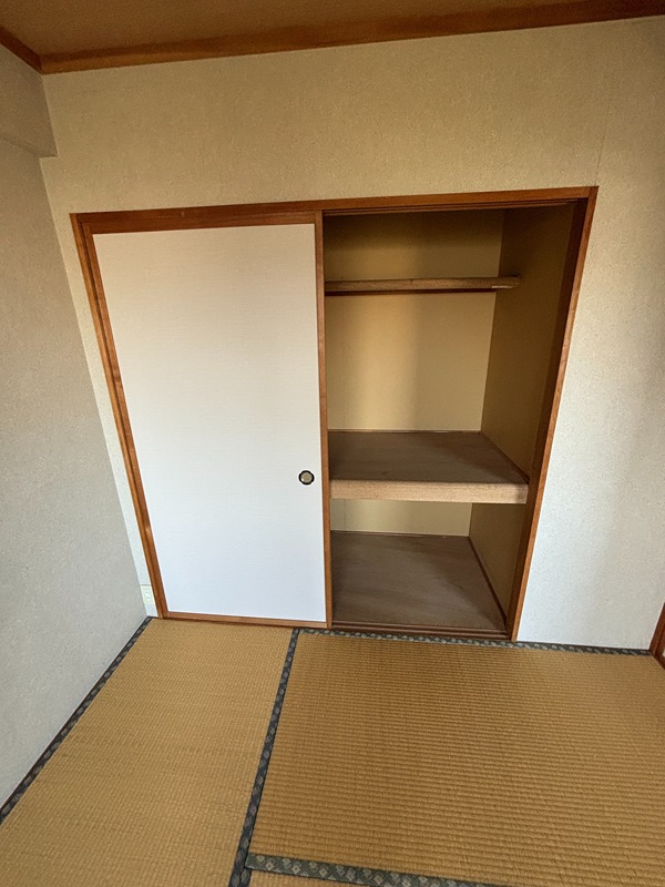 リバーサイド桜川弐番館 収納