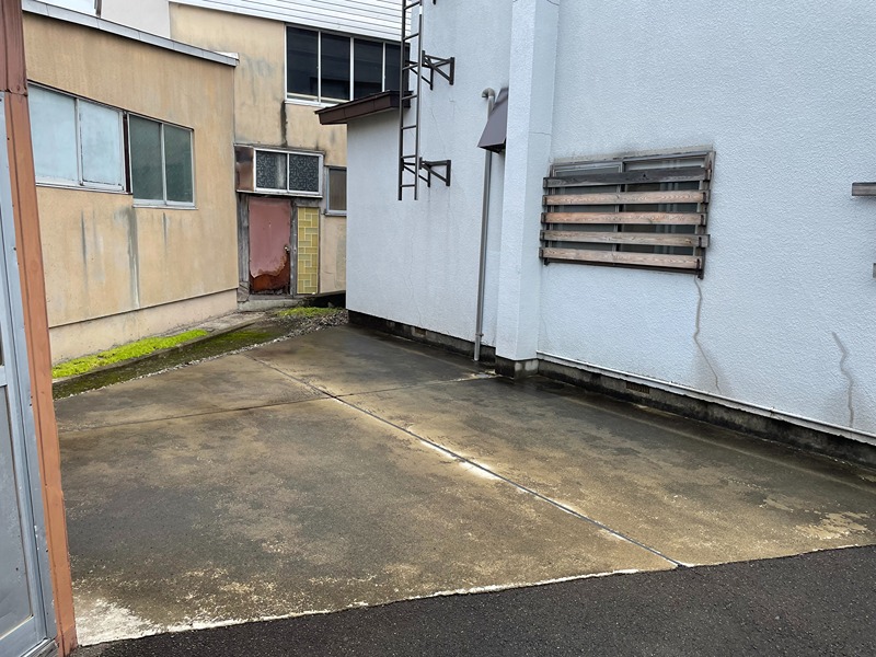 金沢３丁目貸家 駐車場