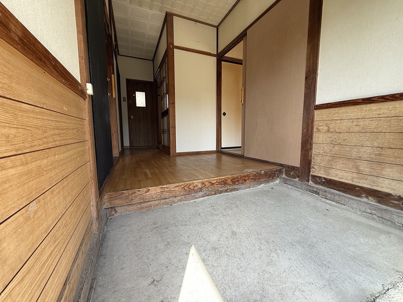 坂本貸家 玄関