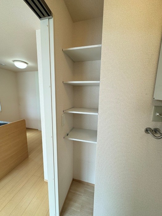 ファイン西大野  収納