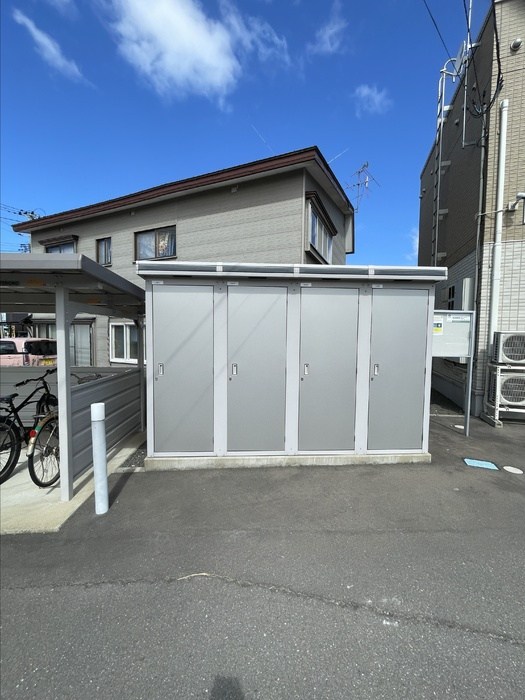 ガーデン小柳 収納
