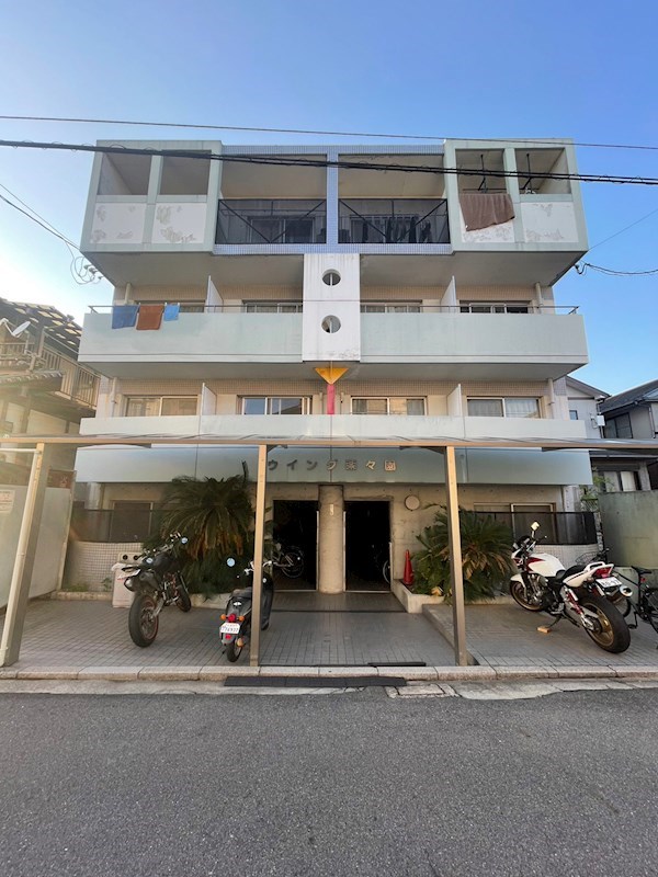 ウイング楽々園 外観