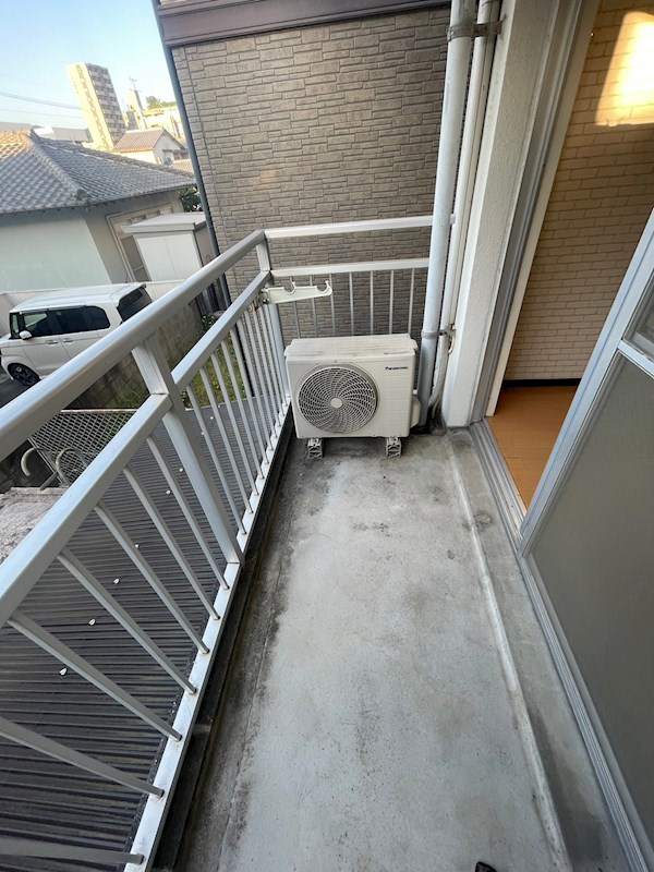 ウイング楽々園 ベランダ