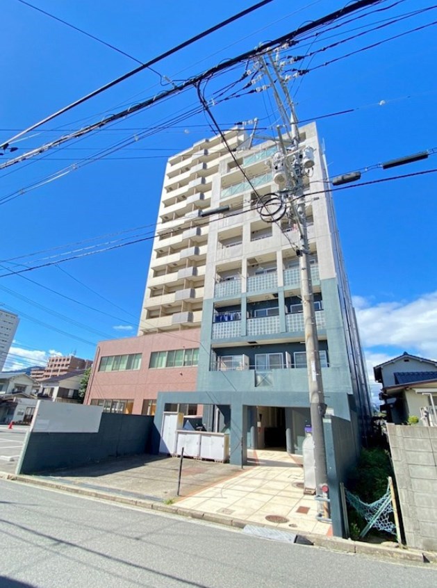 クイーンズコート海老園 外観
