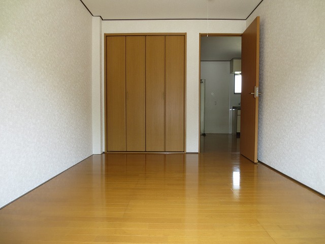 ウイング砂原 ベッドルーム