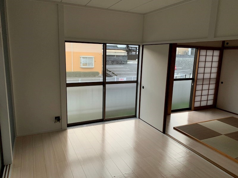 岡本貸家 その他