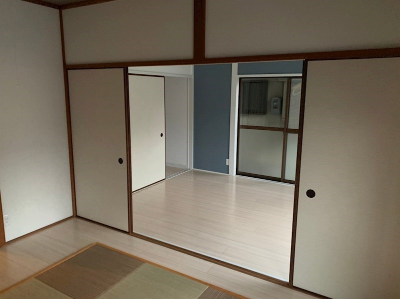 岡本貸家 その他