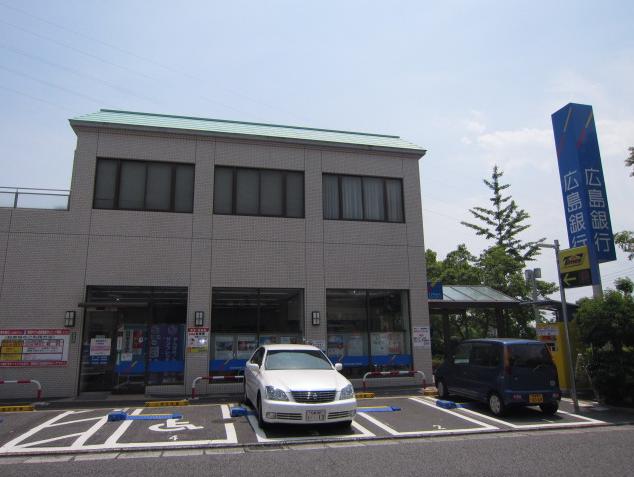 第一タウン皆賀 銀行