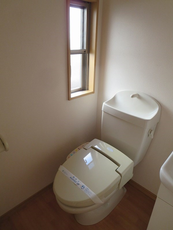 クレール住吉B棟 トイレ