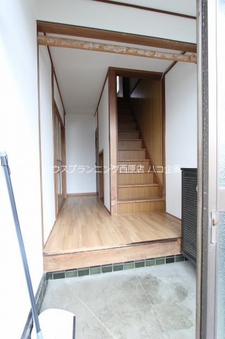 相田７丁目貸家 玄関