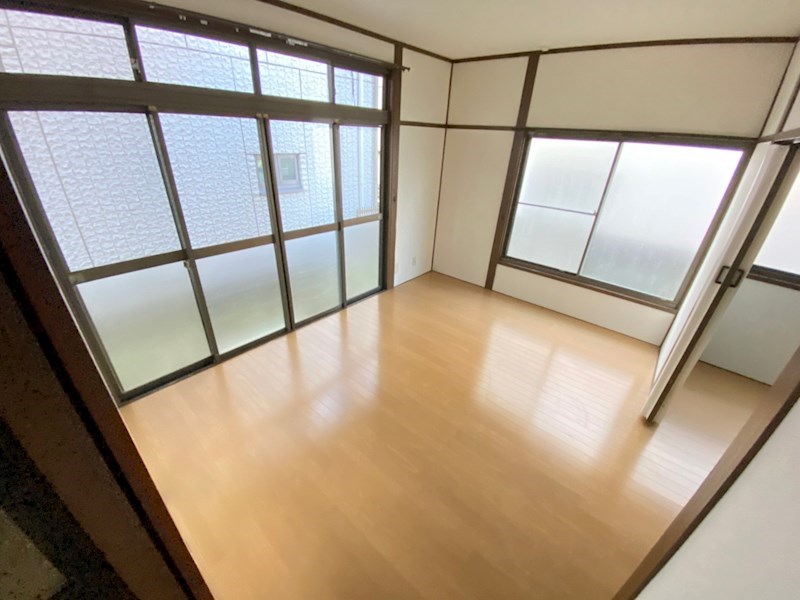 亀井貸家 その他