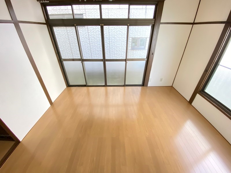 亀井貸家 その他