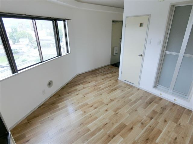 エスコート西原 その他
