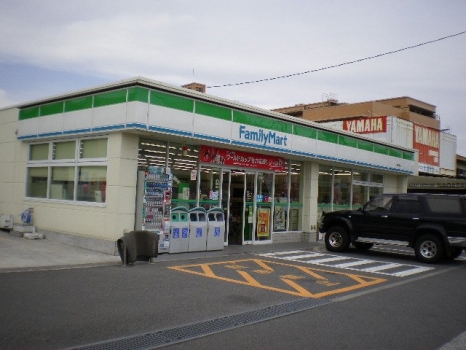 ラフテル コンビニ