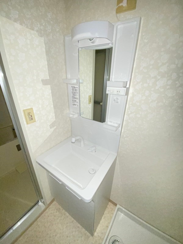 コーポラス弥生 洗面所