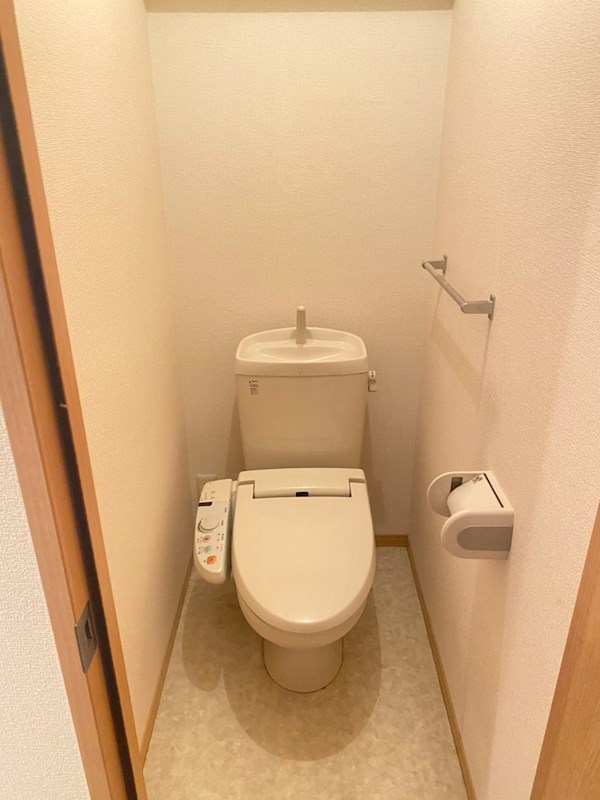 ヴィラ住吉B棟  トイレ