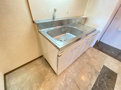ビュティチェリエム その他