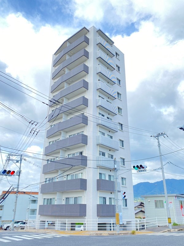 アルル五日市駅前 外観