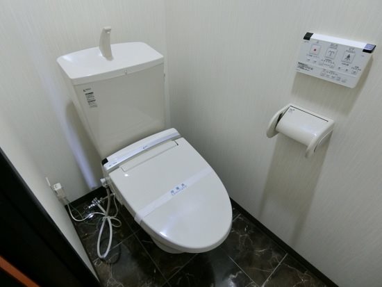 シビックコアエム トイレ
