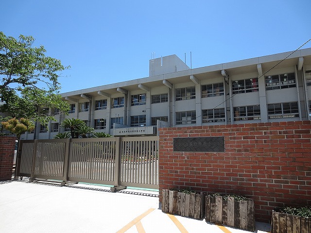 ジョイフリー皆賀 小学校