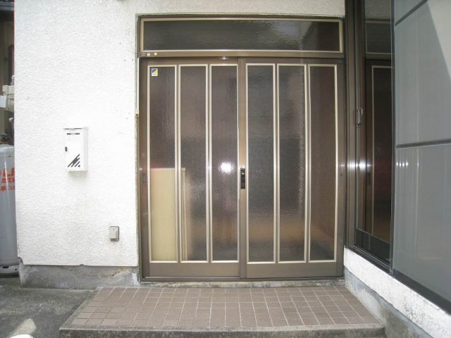 中山桑田貸家 玄関