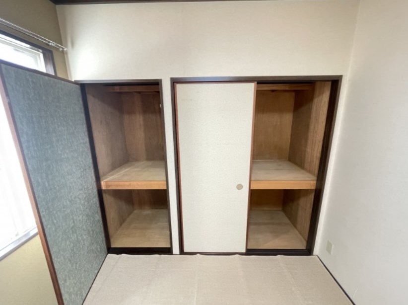 フレグランス妹背　C棟 収納