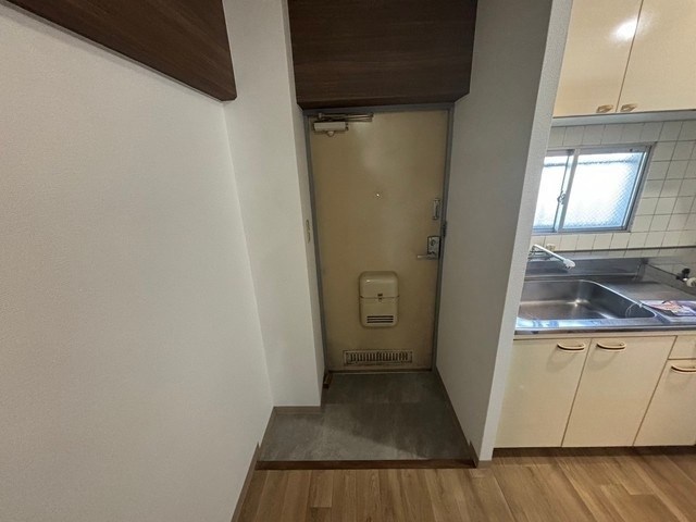 第二タウン皆賀 玄関
