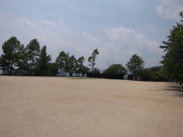 井口台網岡貸家 公園