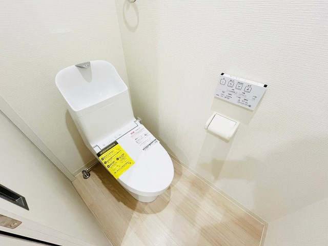 エッグヘッド トイレ