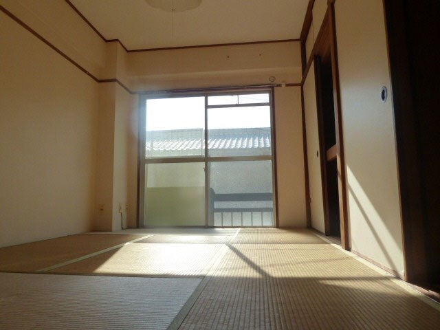 海老園春秋マンション ベッドルーム