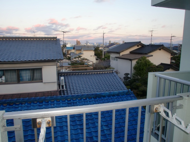 クレシア吉見園 ベランダ