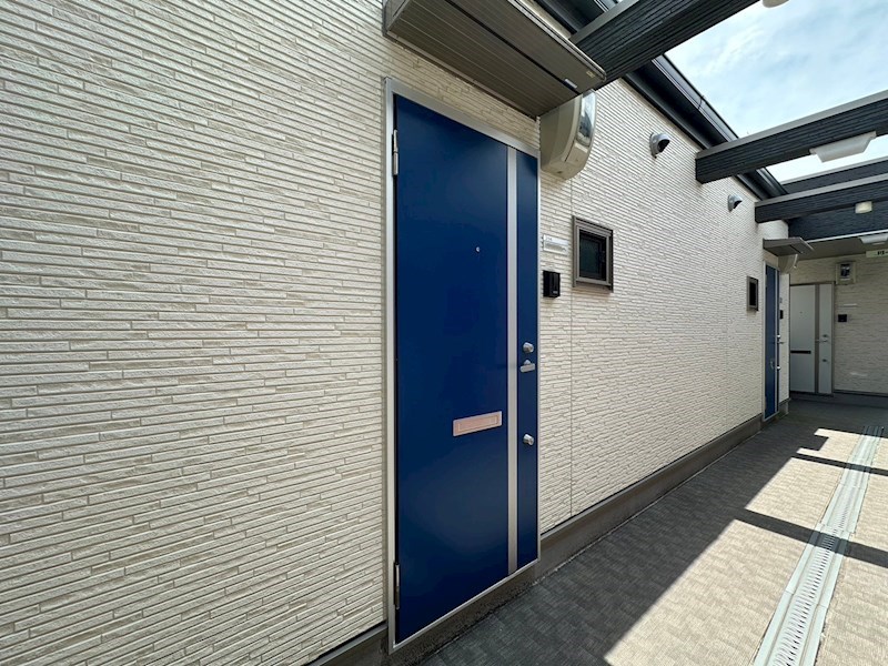elli bir楽々園 玄関