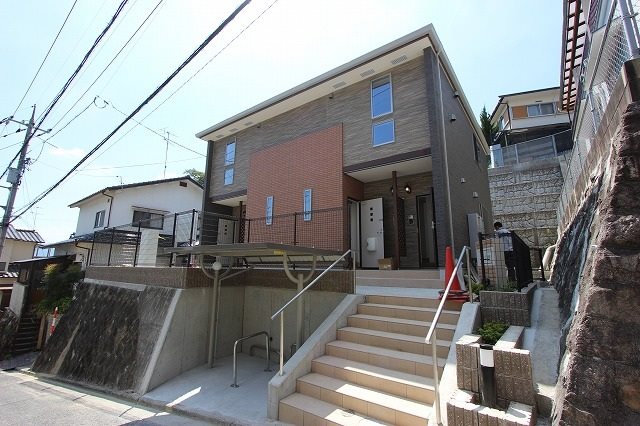 アウローラ長束西 外観