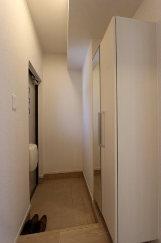 アウローラ長束西 玄関