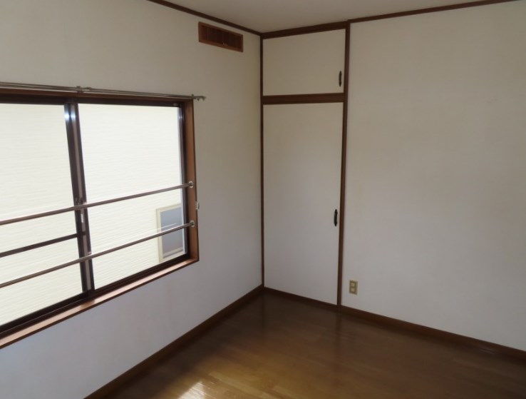 地御前北M借家 玄関