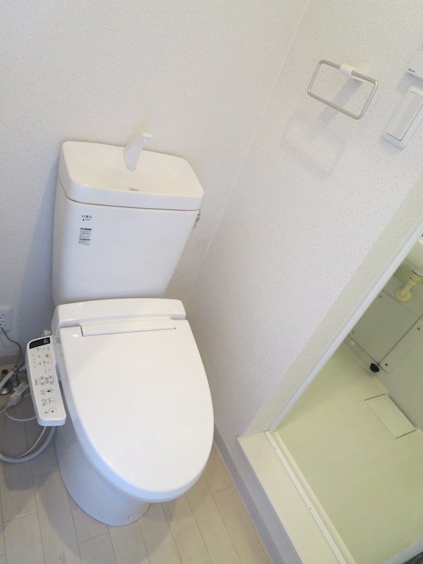 アロベスタ串戸 トイレ