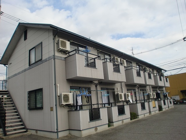 サマックスセシオン 外観