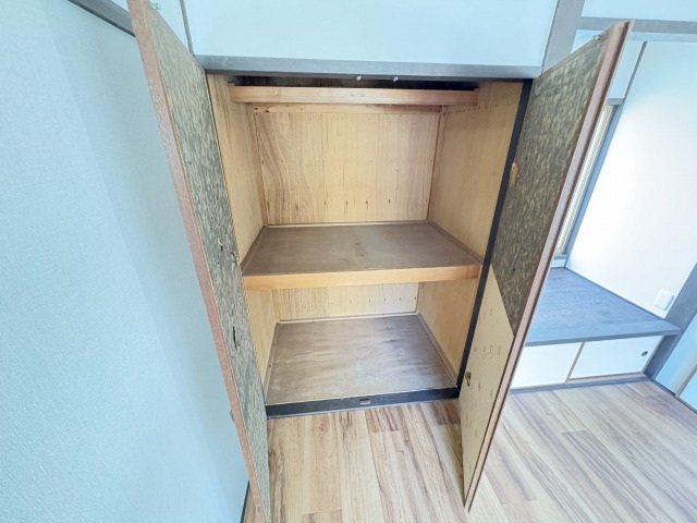 安佐町飯室戸建て 収納
