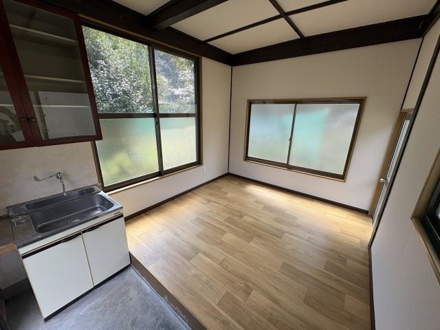 可部町今井田戸建て リビング