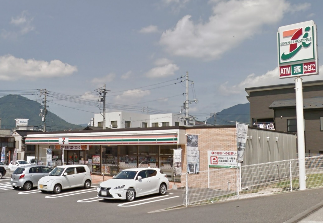 メゾンＴＡＫＥＤＡ コンビニ