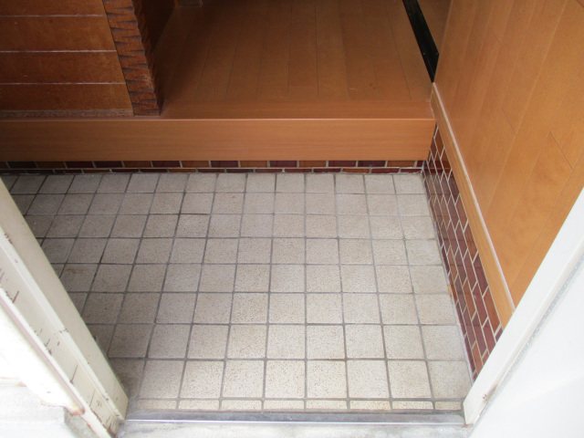 吉見楠木町戸建て 玄関