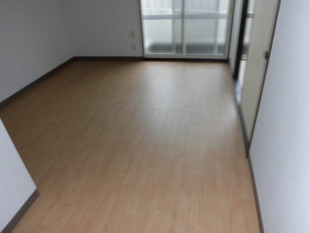 アセント美鈴園A棟  玄関